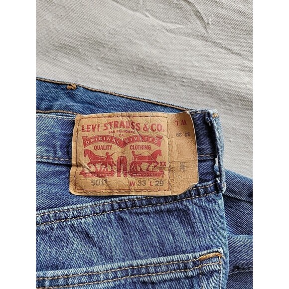 Levis 501 Jeans Mens 34x29 Button Fly Straight Blue Mid Rise Cotton Medium Blue - Picture 11 of 13